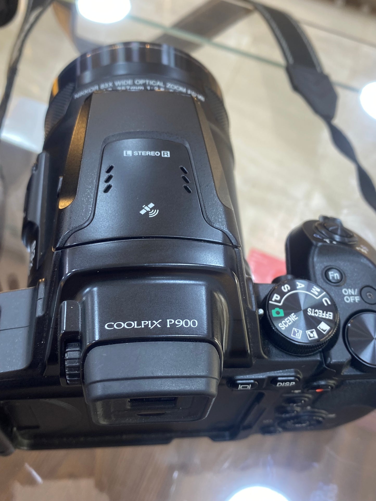 Nikon Coolpix P900