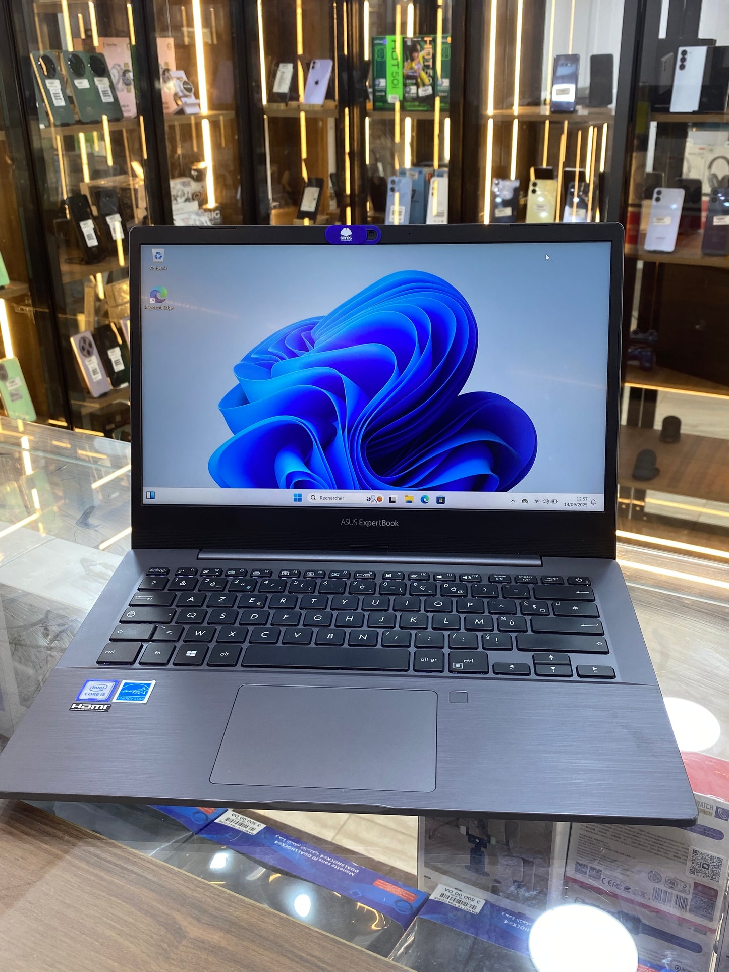 Asus Expertbook P5 i5 8th |8GB RAM | 512GB NVME