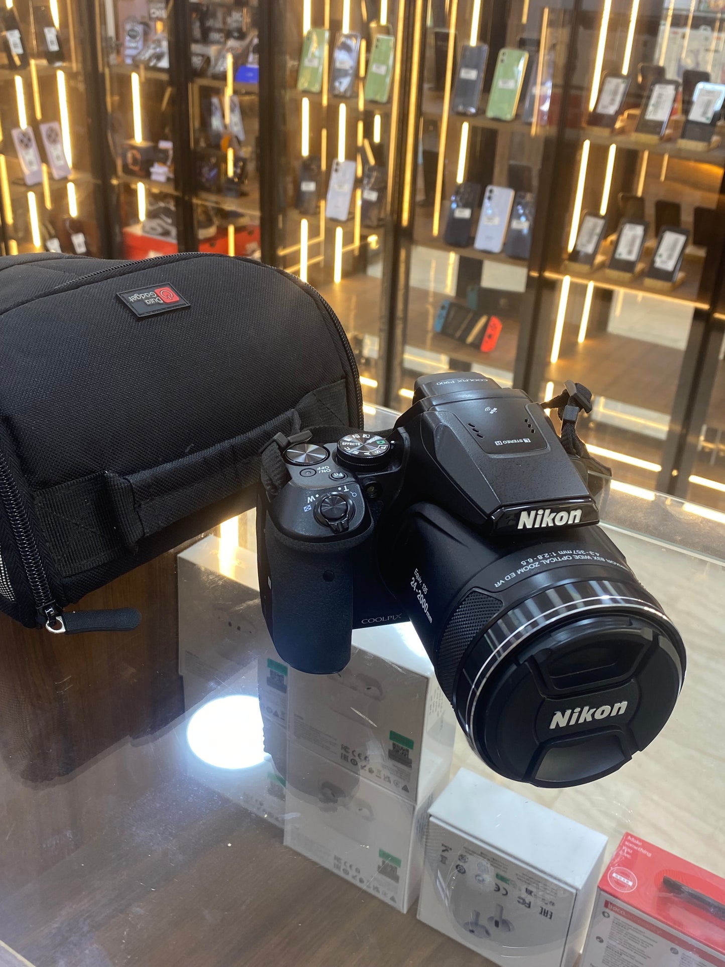 Nikon Coolpix P900