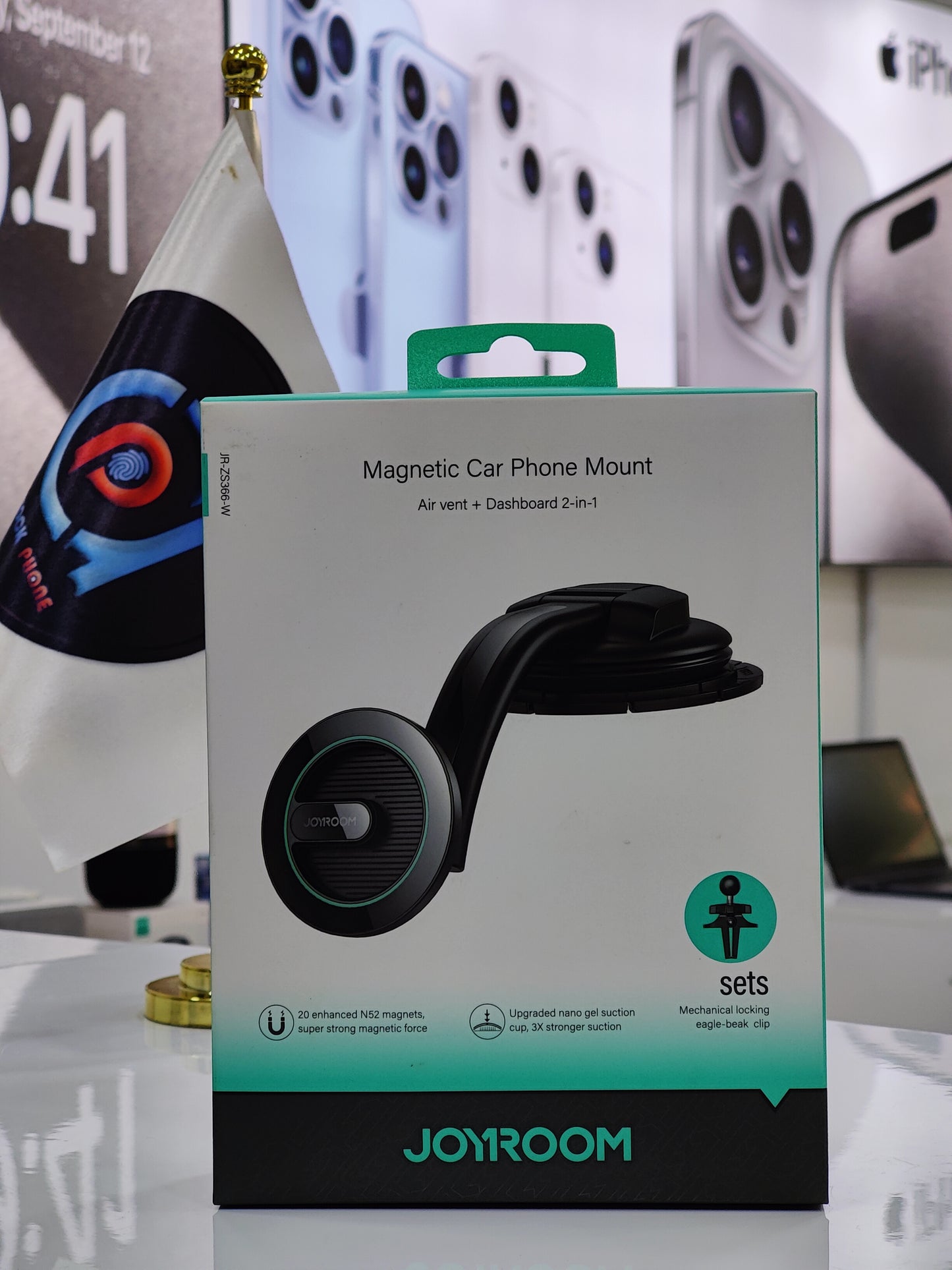 JOYROOM 2IN1 AIR VENT & DASHBOARD MAGNETIC CAR MOUNT / JR-ZS366-W