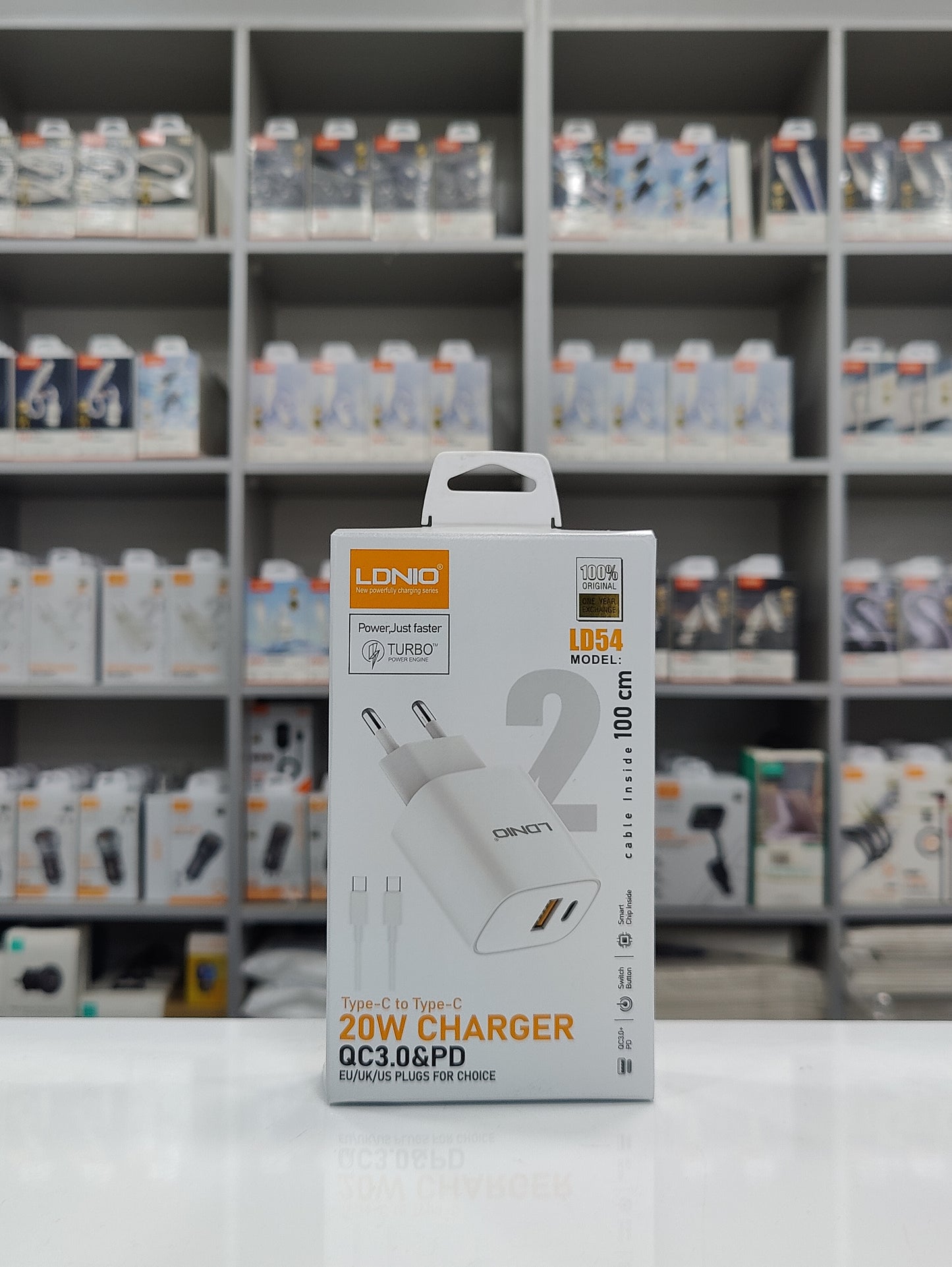 LDNIO LD54 TC/TC 20W CHARGER