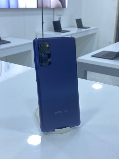 Samsung S20 FE 6/128GB
