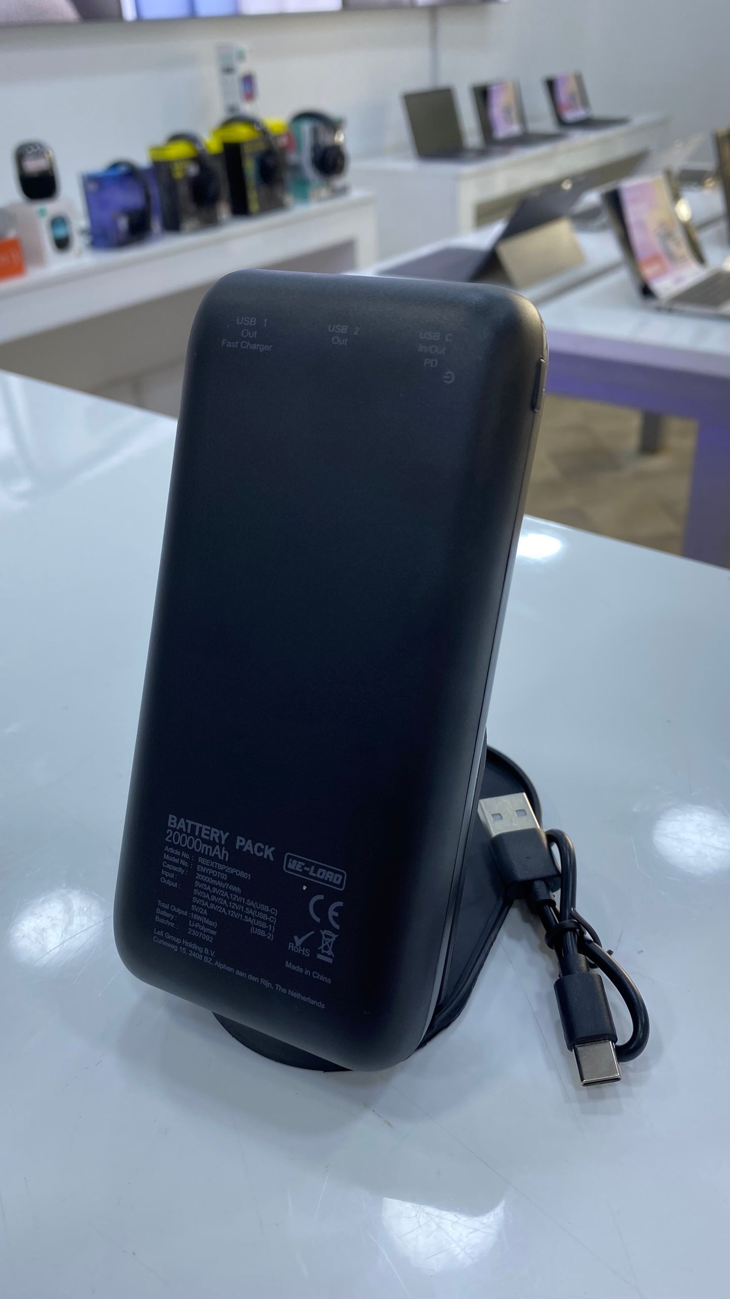 POWERBNK RE-LOAD (20000 mAh/ 15000 mAh / 10000 mAh)