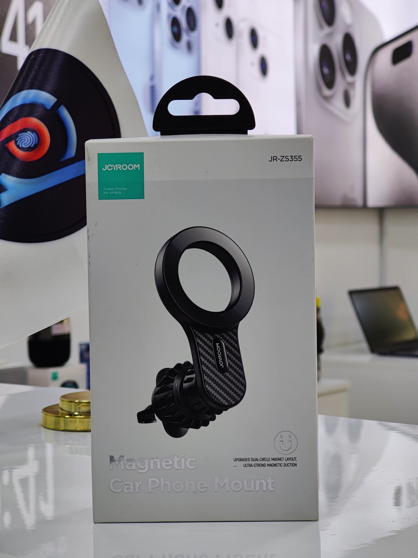 JOYROOM MAGNETIC CAR MOUNT / JR-ZS355