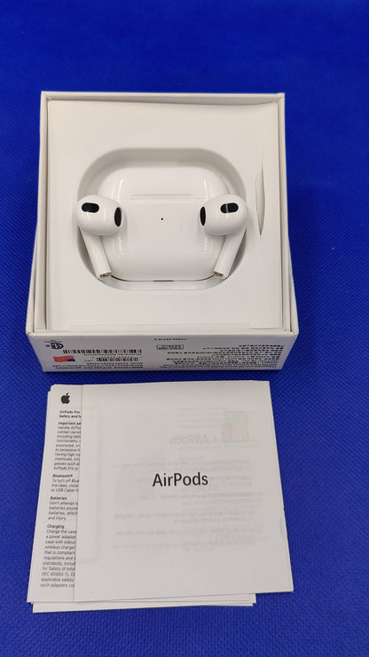 سماعات ابل Airpods الجيل الثالث امريكا